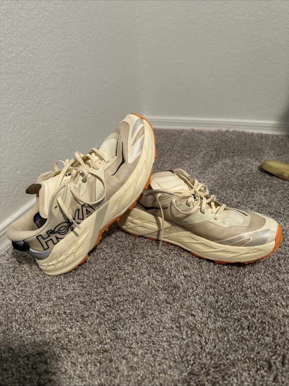 Men's HOKA Speedgoat 7 Size 11.5D